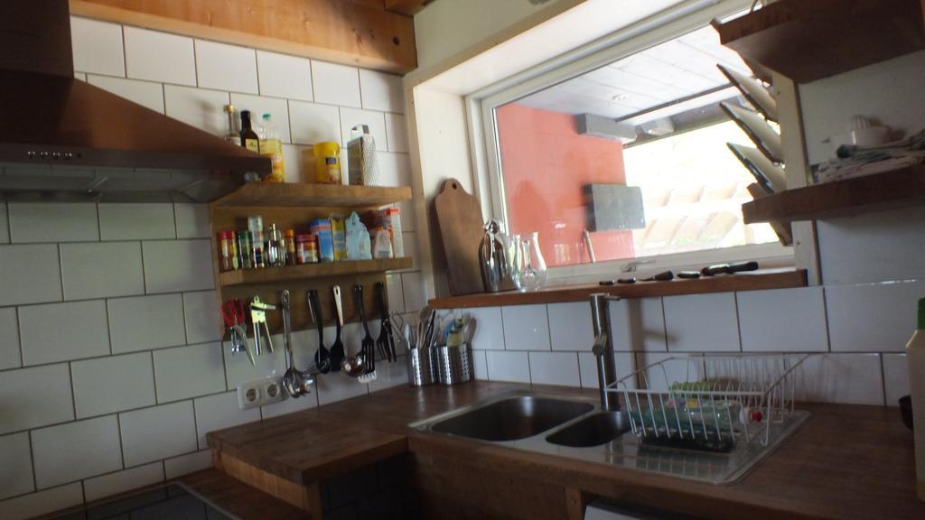 Rotes Haus Villa Brook Bagian luar foto