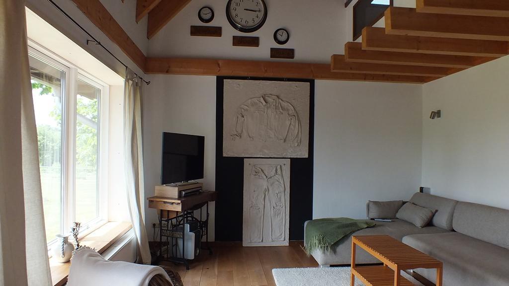 Rotes Haus Villa Brook Bagian luar foto
