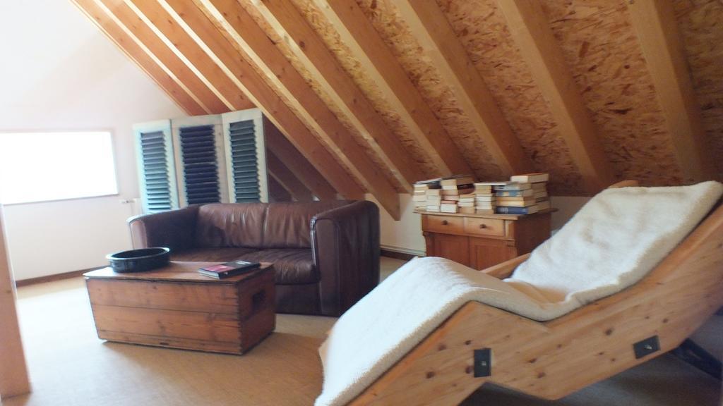 Rotes Haus Villa Brook Bagian luar foto
